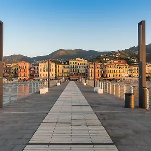 hotel-ligure-alassio.hotelitalianriviera.com/